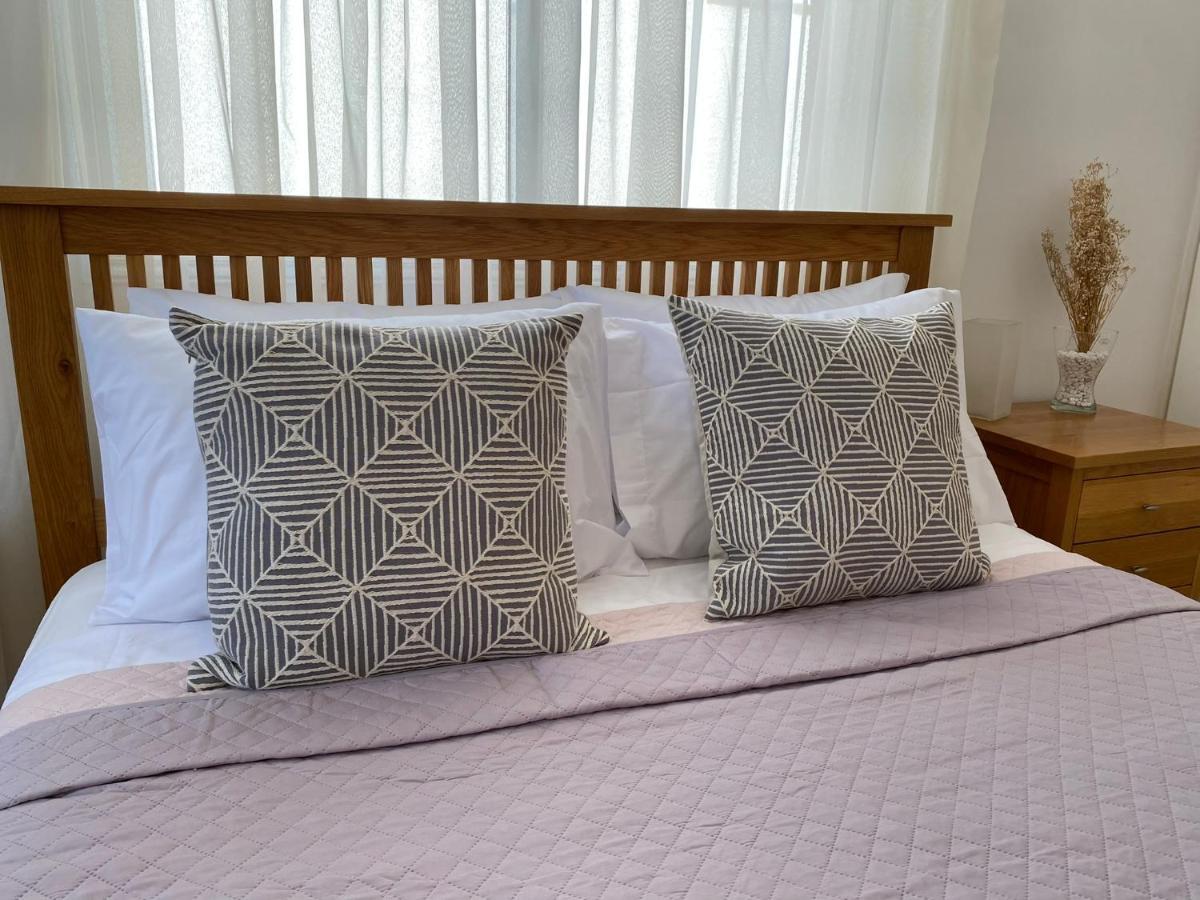 Beautiful 2 Bed Apartment In Peyia Valley, Paphos 外观 照片
