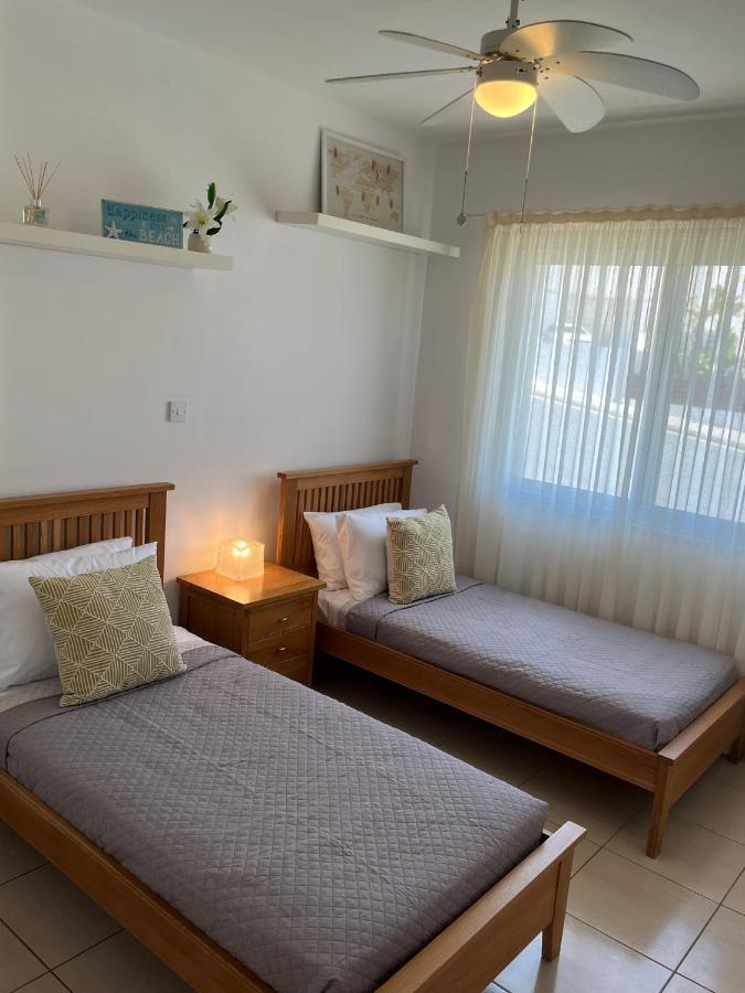 Beautiful 2 Bed Apartment In Peyia Valley, Paphos 外观 照片