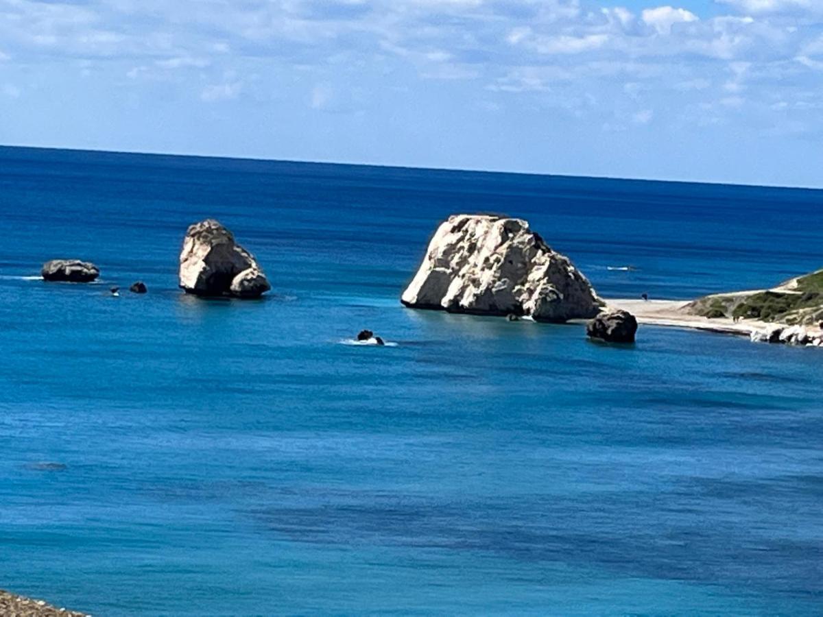 Beautiful 2 Bed Apartment In Peyia Valley, Paphos 外观 照片
