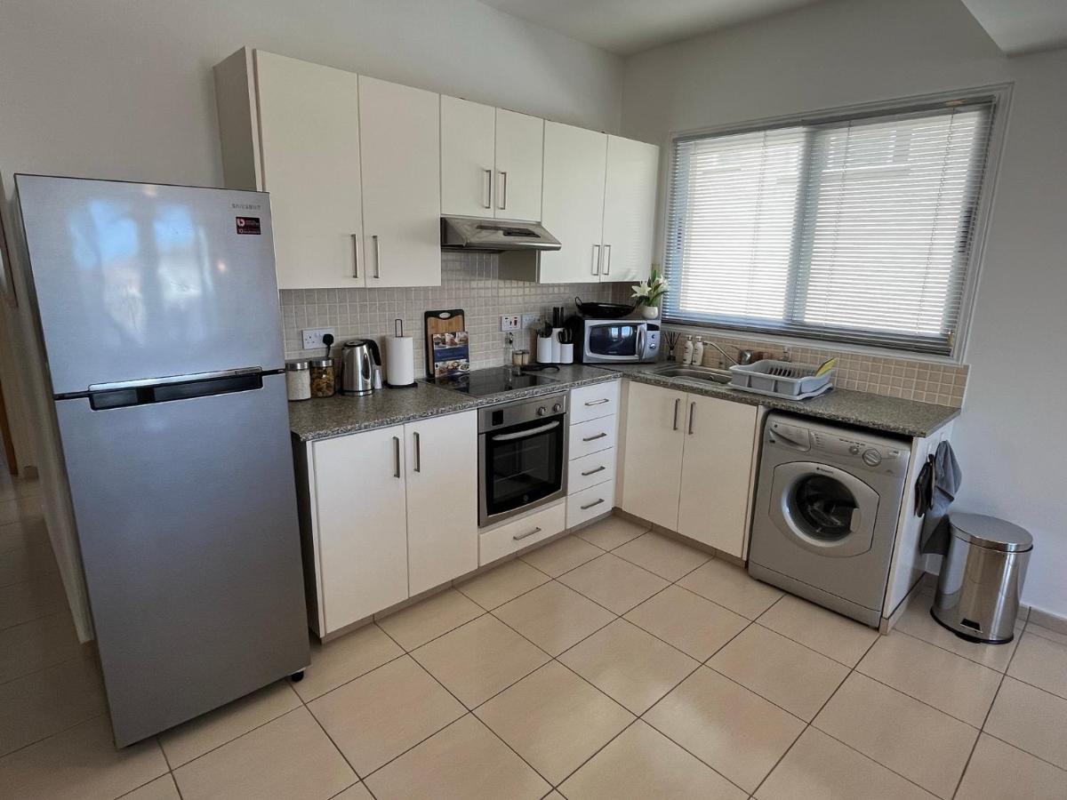 Beautiful 2 Bed Apartment In Peyia Valley, Paphos 外观 照片
