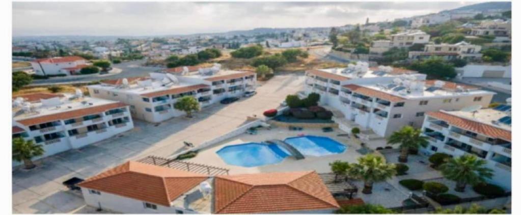 Beautiful 2 Bed Apartment In Peyia Valley, Paphos 外观 照片