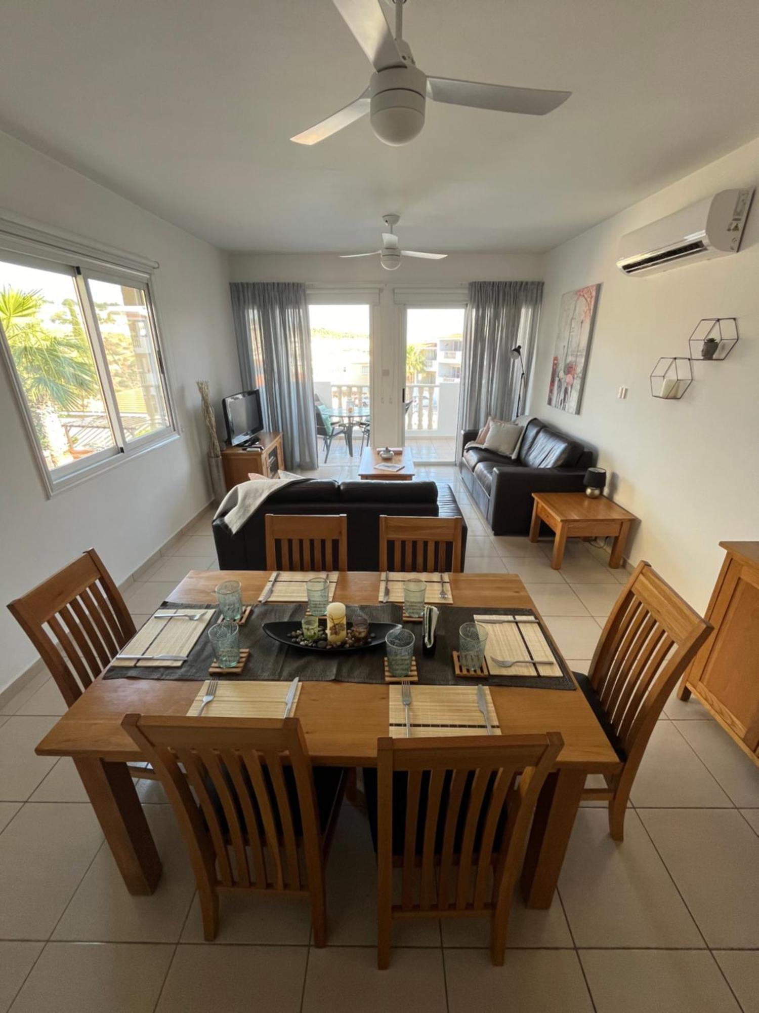 Beautiful 2 Bed Apartment In Peyia Valley, Paphos 外观 照片