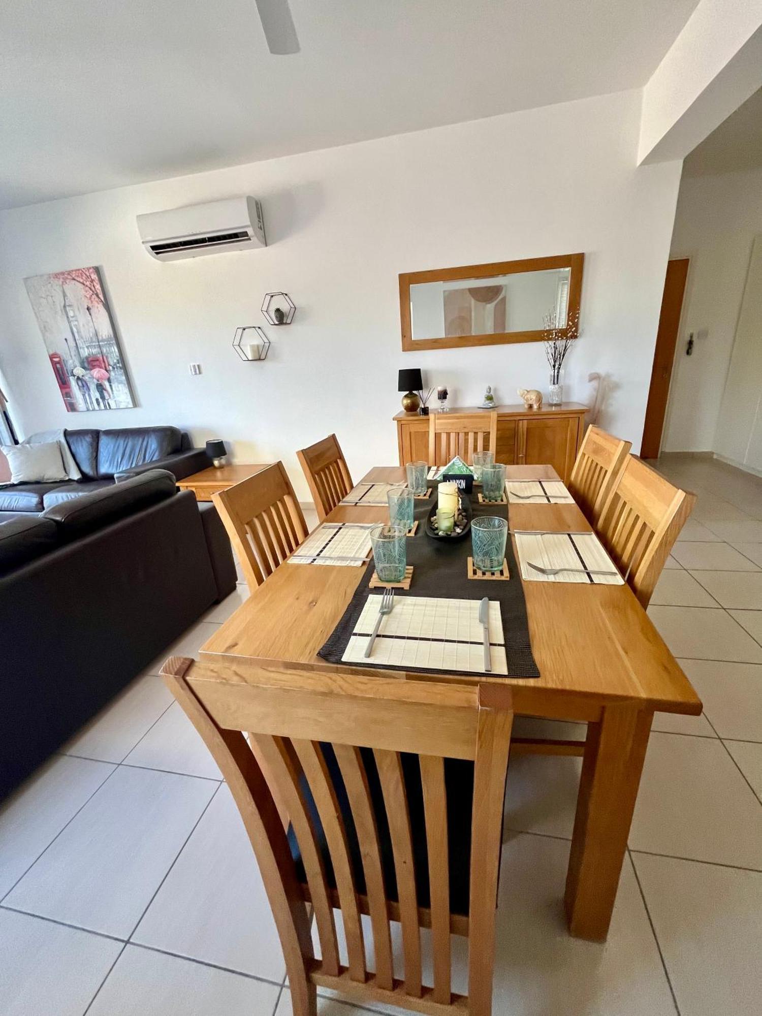 Beautiful 2 Bed Apartment In Peyia Valley, Paphos 外观 照片